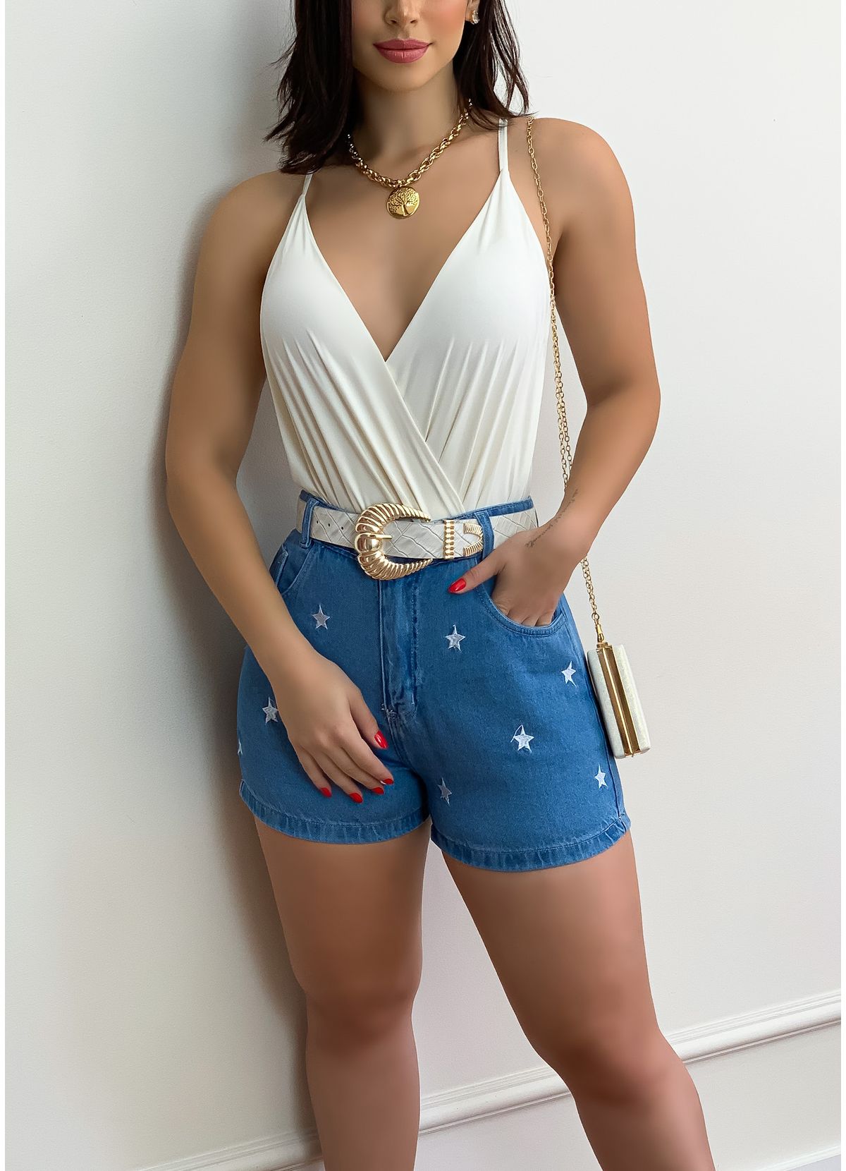 Look para festa a noite hot sale com short